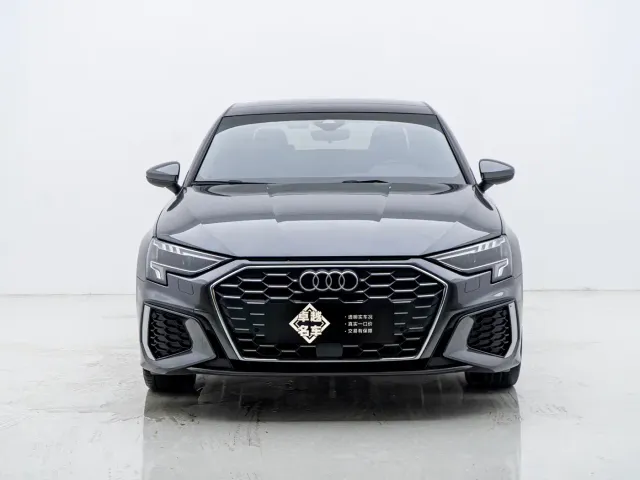 Фотография автомобиля — Audi A3