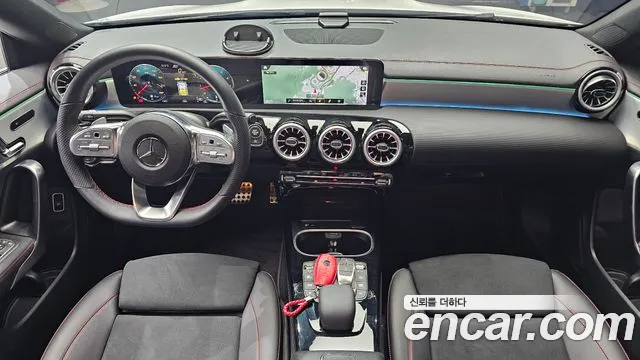 Mercedes-Benz CLA-Class — Фото автомобиля 2