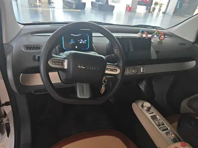 Changan Lumin — Фото автомобиля 9