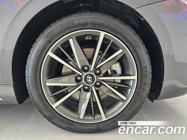 Hyundai Grandeur New — Фото автомобиля 5