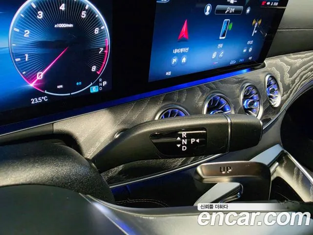Mercedes-Benz AMG GT X290 (2018–2026) — Фото автомобиля 9