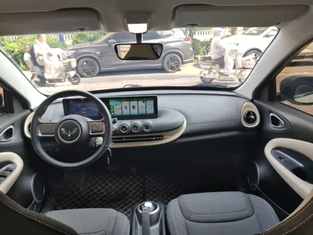Wuling Bingo — Фото автомобиля 9