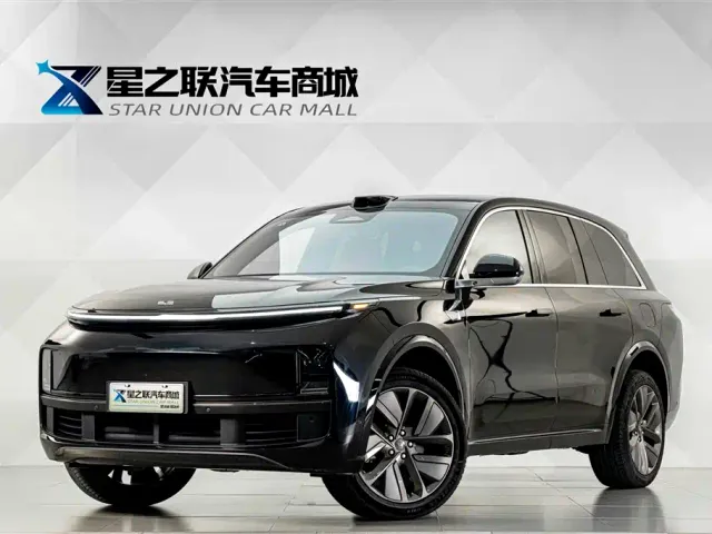 Li Auto L8 — Фото автомобиля 2