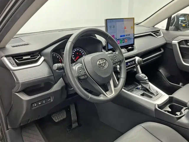 Toyota Wildlander — Фото автомобиля 14