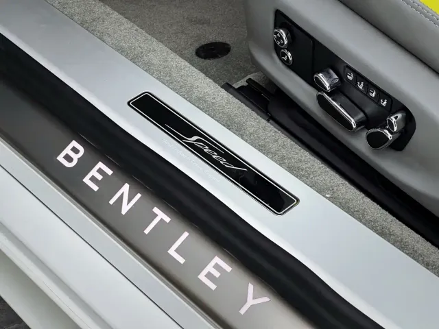 Bentley Continental Plug-in Hybrid — Фото автомобиля 19