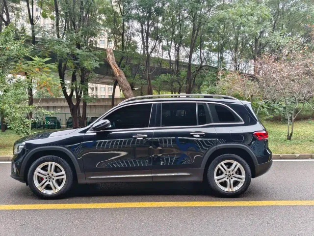 Mercedes-Benz GLB-Class — Фото автомобиля 4