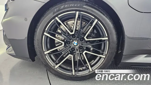BMW M5 — Фото автомобиля 5