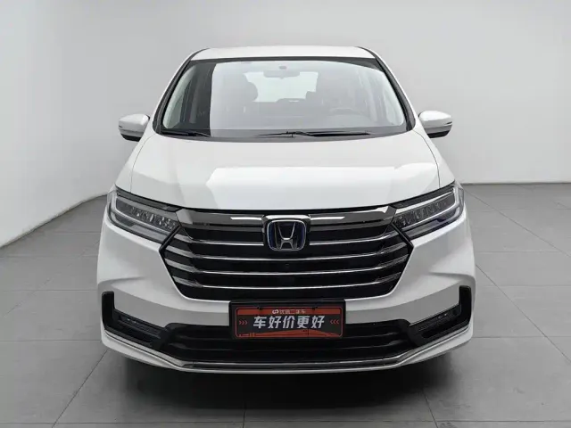Honda Odyssey — Фото автомобиля 3