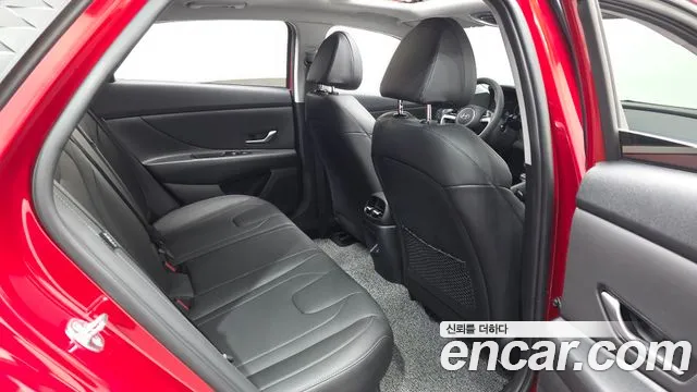 Hyundai Avante CN7 — Фото автомобиля 12
