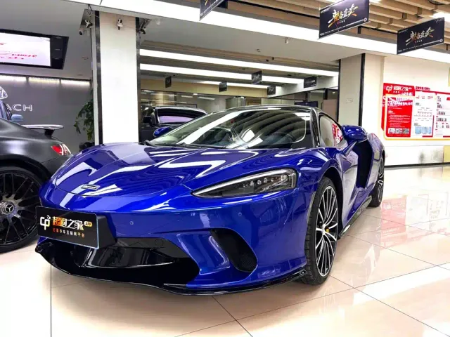 McLaren GT — Фото автомобиля 2