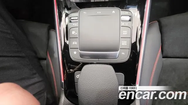 Mercedes-Benz GLB-Class — Фото автомобиля 9