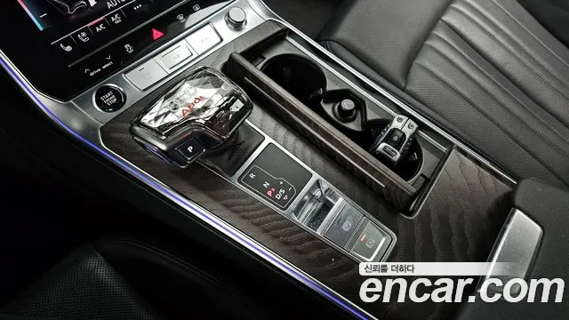 Audi A6 C8 — Фото автомобиля 9