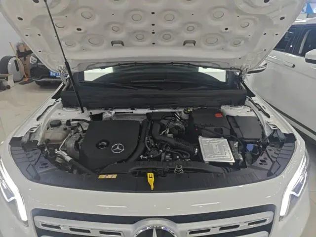 Mercedes-Benz GLB-Class — Фото автомобиля 15