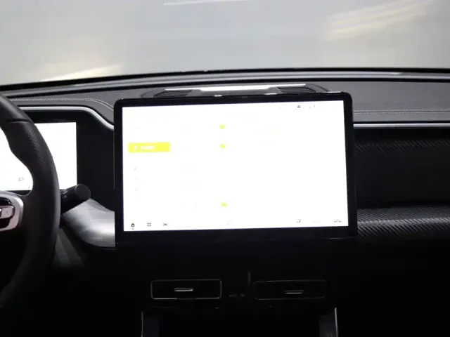 GAC Trumpchi GS8 — Фото автомобиля 14