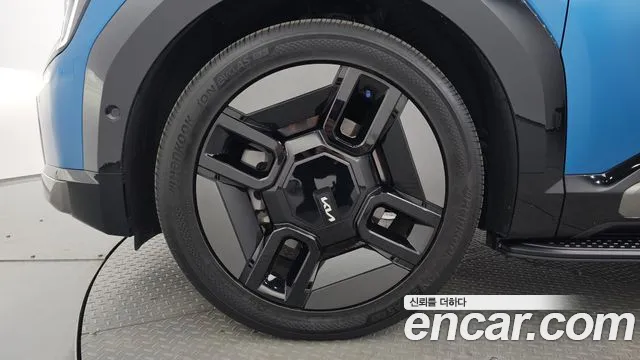 Kia EV9 — Фото автомобиля 5