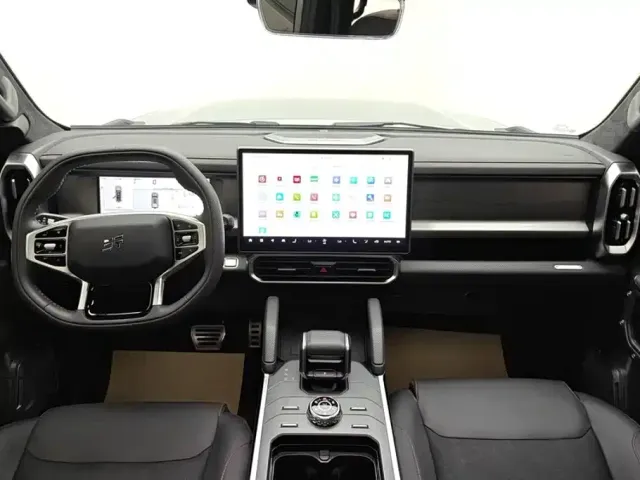 Jetour T2 — Фото автомобиля 12