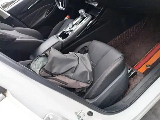 Changan Oushang X5 — Фото автомобиля 24