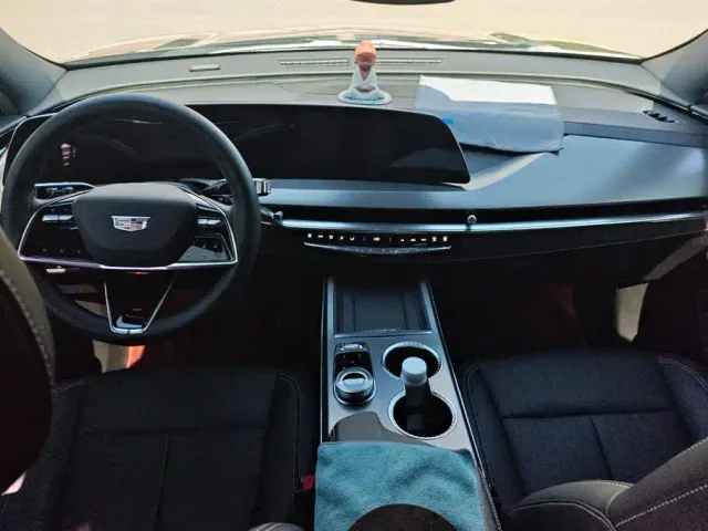Cadillac XT5 — Фото автомобиля 12
