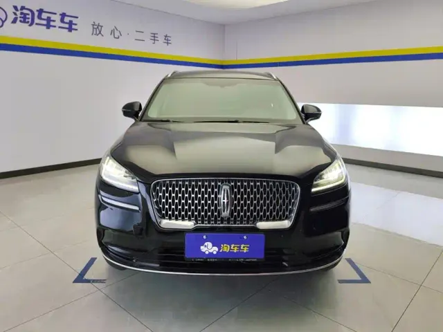 Lincoln Corsair — Фото автомобиля 2