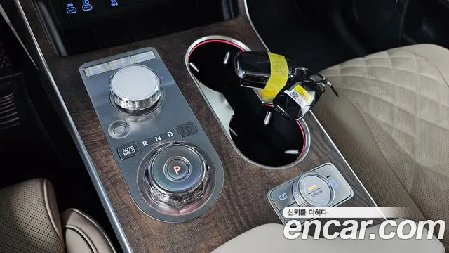 Genesis GV80 — Фото автомобиля 12