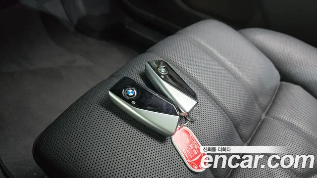 BMW 7-Series 7 серия (G70) 740i sDrive Design Pure Excellence — Фото автомобиля 11
