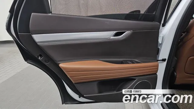 Genesis G80 RG3 — Фото автомобиля 14