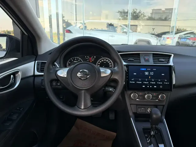 Nissan Sylphy — Фото автомобиля 8