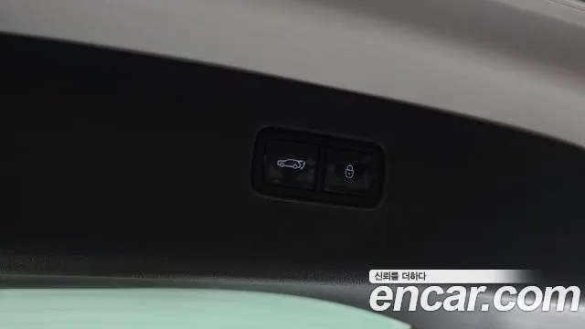 Genesis GV80 — Фото автомобиля 26