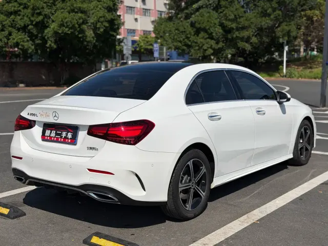 Mercedes-Benz A-Class — Фото автомобиля 5