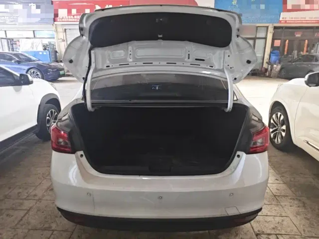Chery Arrizo 5 — Фото автомобиля 18