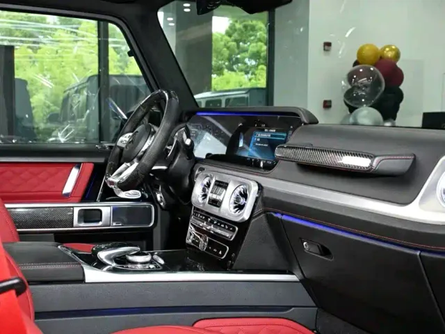 Mercedes-Benz G-Class — Фото автомобиля 10