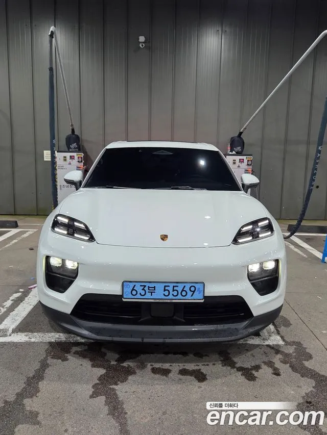 Porsche Macan — Фото автомобиля 7