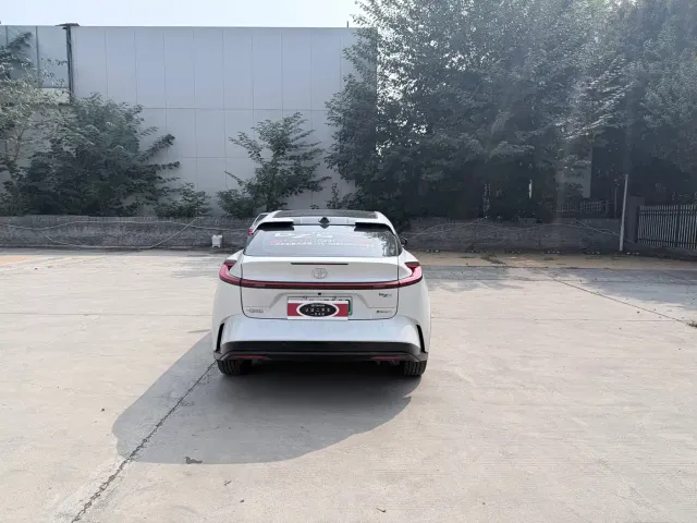 Toyota Toyota bZ5 2025 550 PRO Smart Edition — Фото автомобиля 5