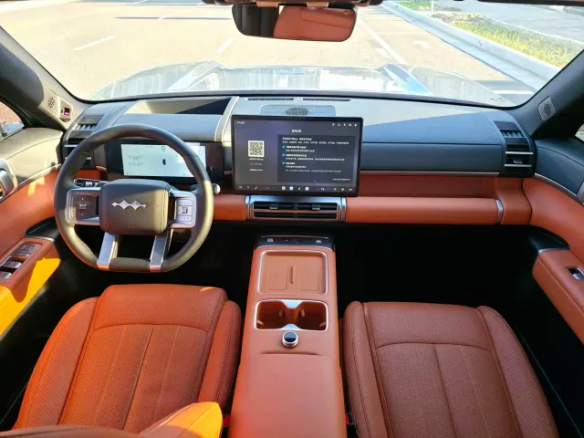 BYD FangChengBao Titanium 7 — Фото автомобиля 12