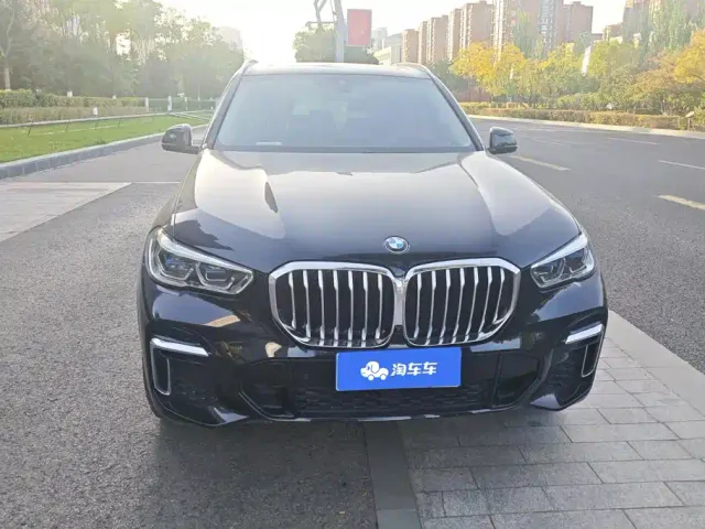 BMW X5 — Фото автомобиля 2