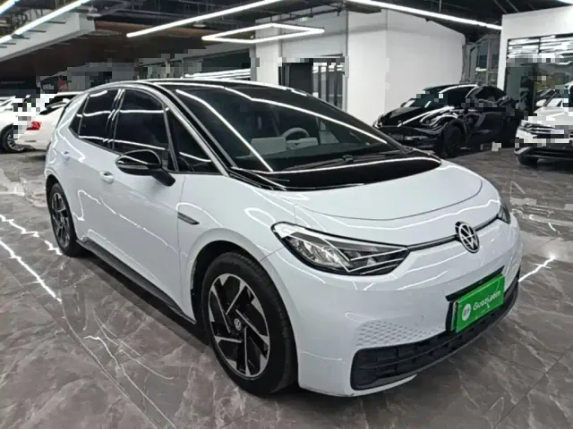 Volkswagen ID.3 — Фото автомобиля 3