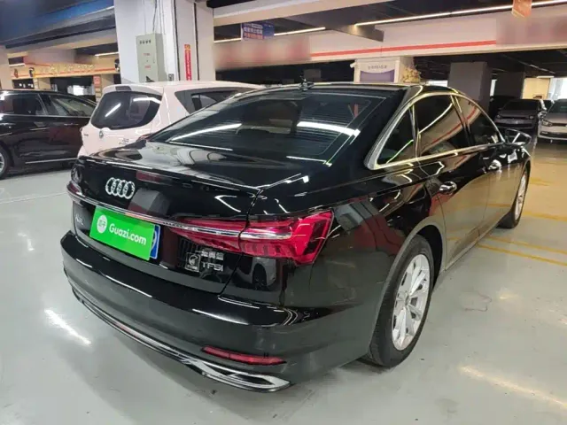Audi A6L — Фото автомобиля 6