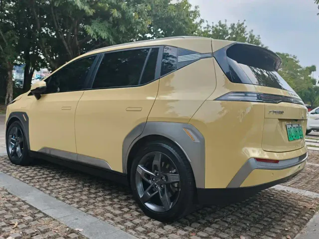 GAC Aion Y — Фото автомобиля 7