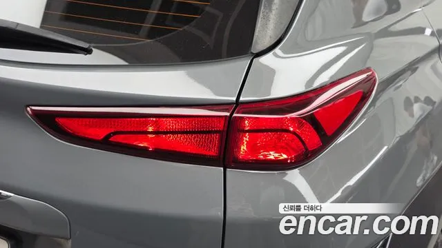 Hyundai Kona — Фото автомобиля 23