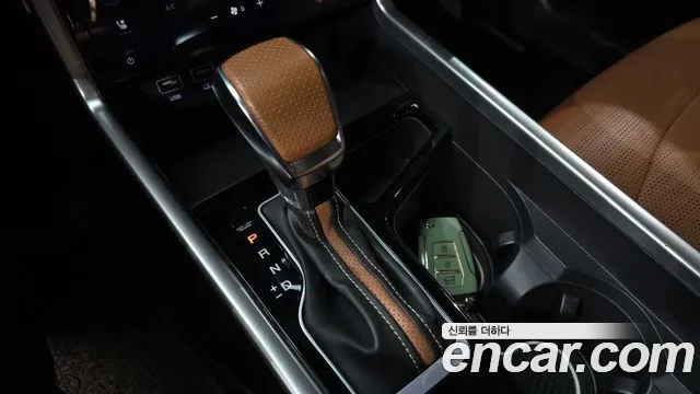 KG_Mobility_Ssangyong Torres Бензин 1.5 2WD — Фото автомобиля 9