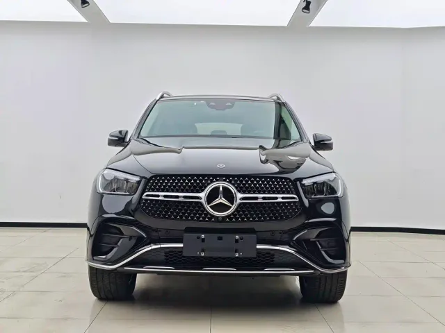 Mercedes-Benz GLE-Class — Фото автомобиля 2