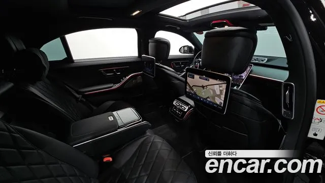 Mercedes-Benz S-Class — Фото автомобиля 24