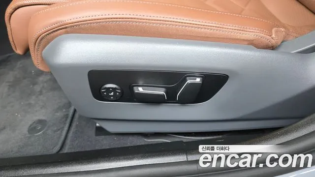 BMW 5-Series 5 серия (G60) 530i xDrive M Sport — Фото автомобиля 25