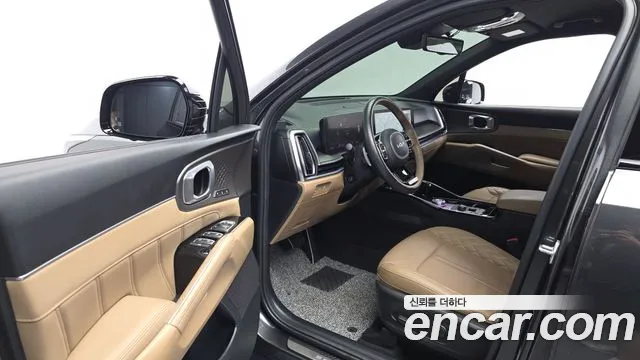 Kia Sorento Новый Sorento 4 поколение Бензин 2.5T 2WD — Фото автомобиля 9