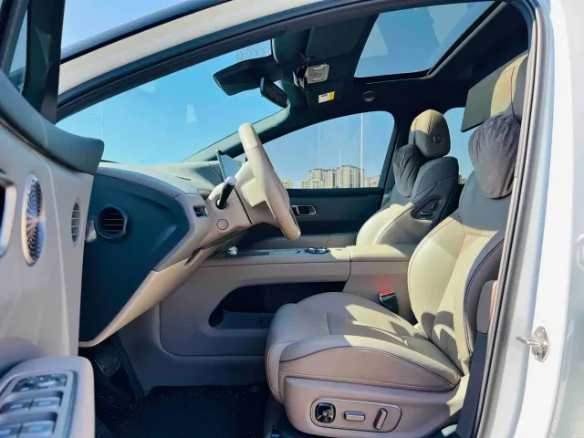 Li Auto i6 — Фото автомобиля 4
