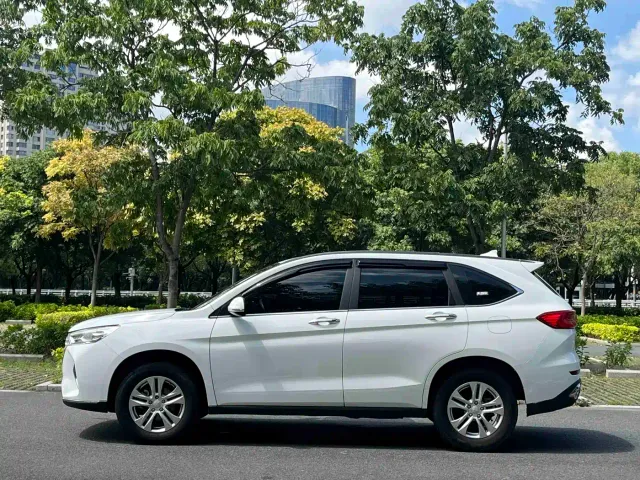 Haval M6 — Фото автомобиля 8