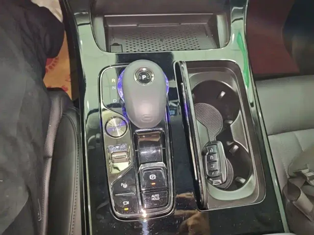 GAC Trumpchi E9 — Фото автомобиля 13