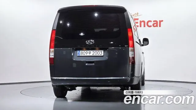 Hyundai Staria — Фото автомобиля 4