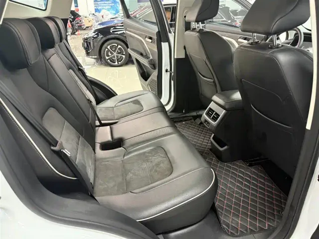 Haval H6 — Фото автомобиля 12