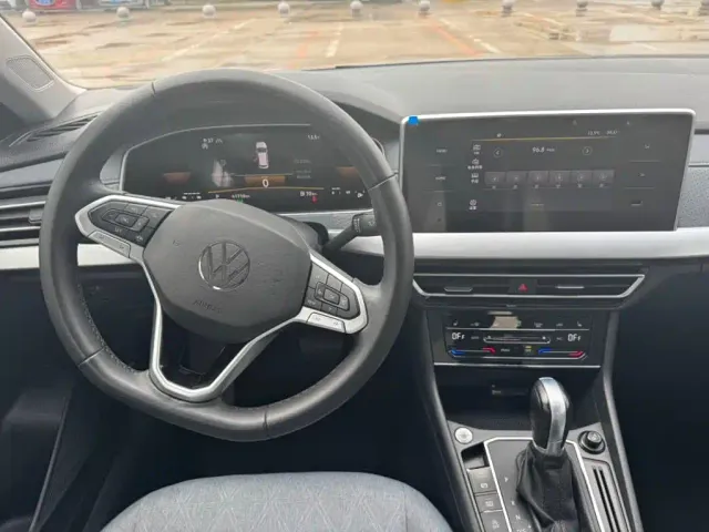 Volkswagen Lavida 2023 280TSI DSG Comfort Edition — Фото автомобиля 8